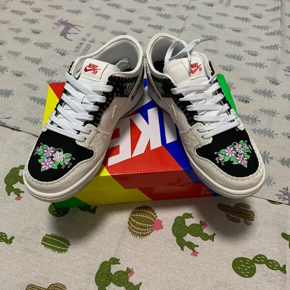 Nike Other - Nike Sb Dunk Low X N7 Sneakers